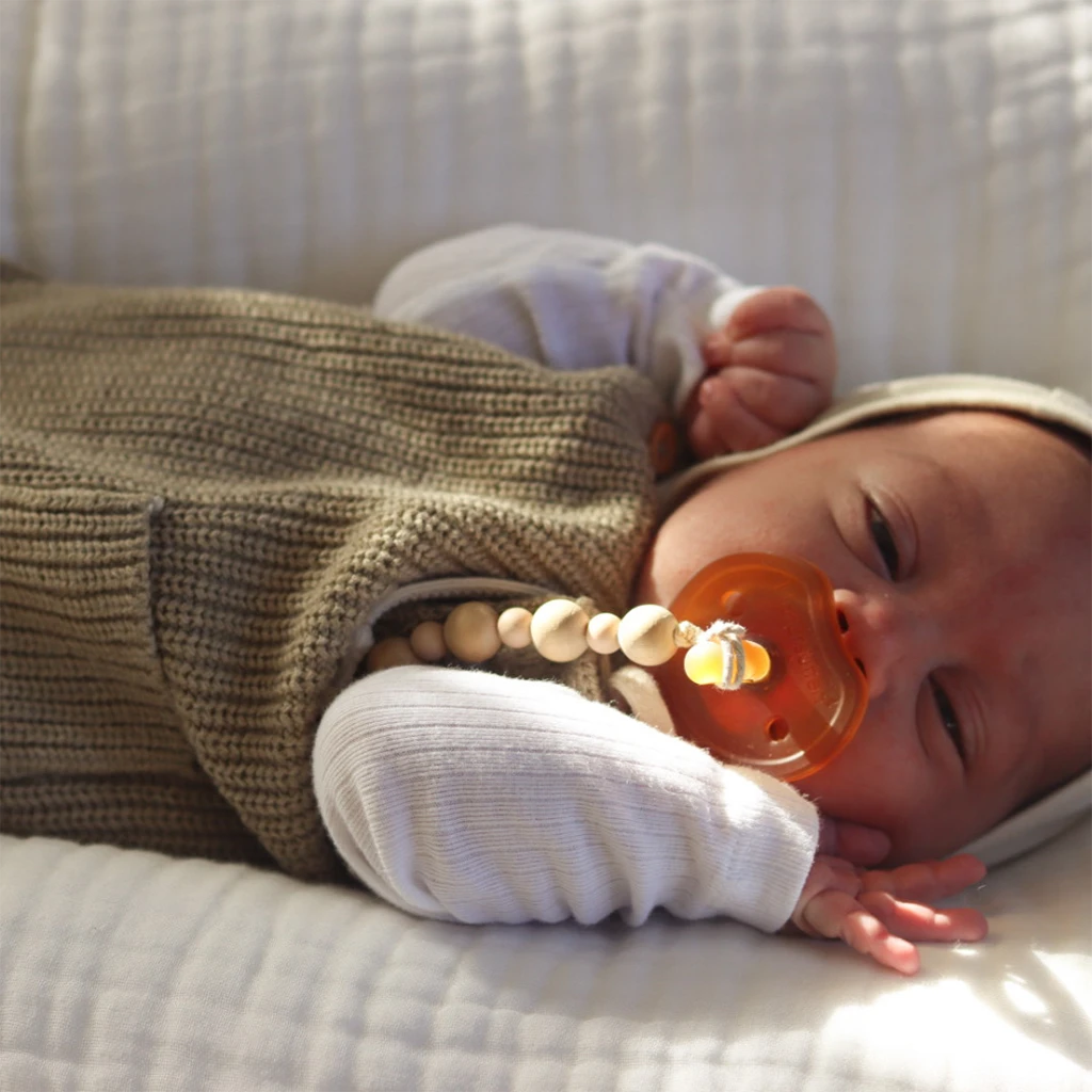 Natursutten BPA-Free Natural Rubber Pacifier, Orthodontic, 12 Months & Up, 2 Pack 9 Natursutten BPA-Free Natural Rubber Pacifier, Orthodontic, 12 Months & Up, 2 Pack - Image 7