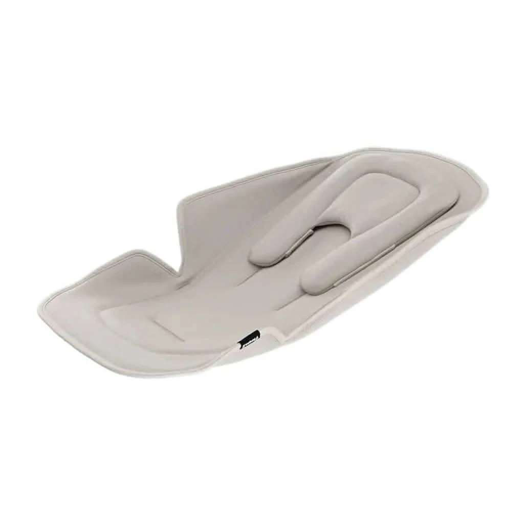 Thule Newborn Inlay, Gray 3 Thule Newborn Inlay, Gray